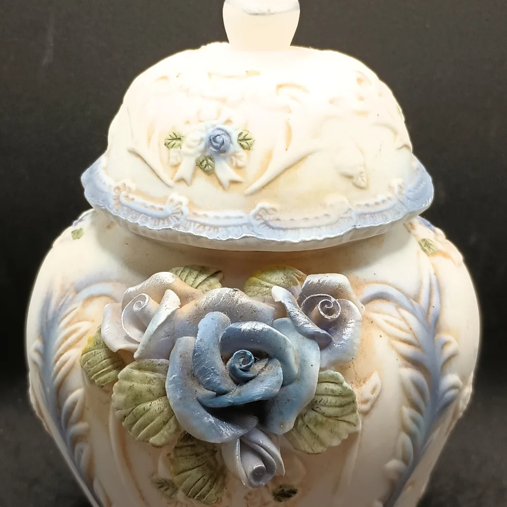 vintage porcelain jar urn white blue flower